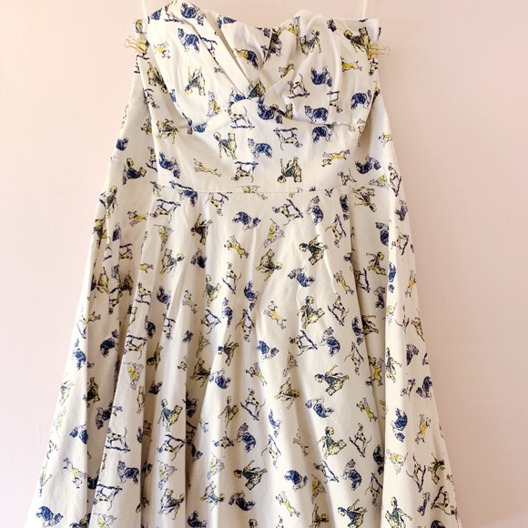 Modcloth Dresses & Skirts - ModCloth Traveling Cupcake Dress in Dogs